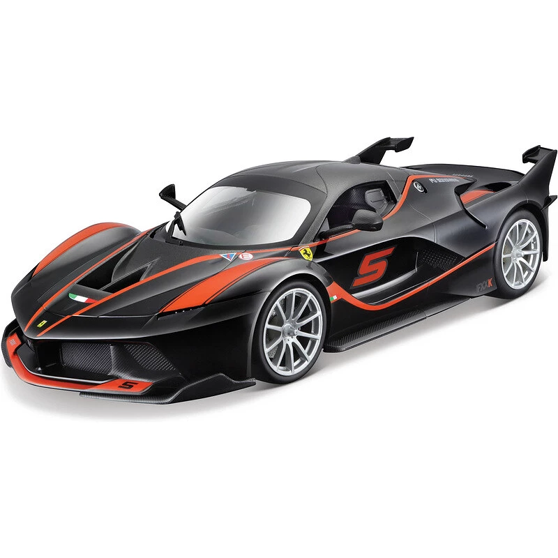 Bburago 1:18 Ferrari R & P - Ferrari FXX K (#5)