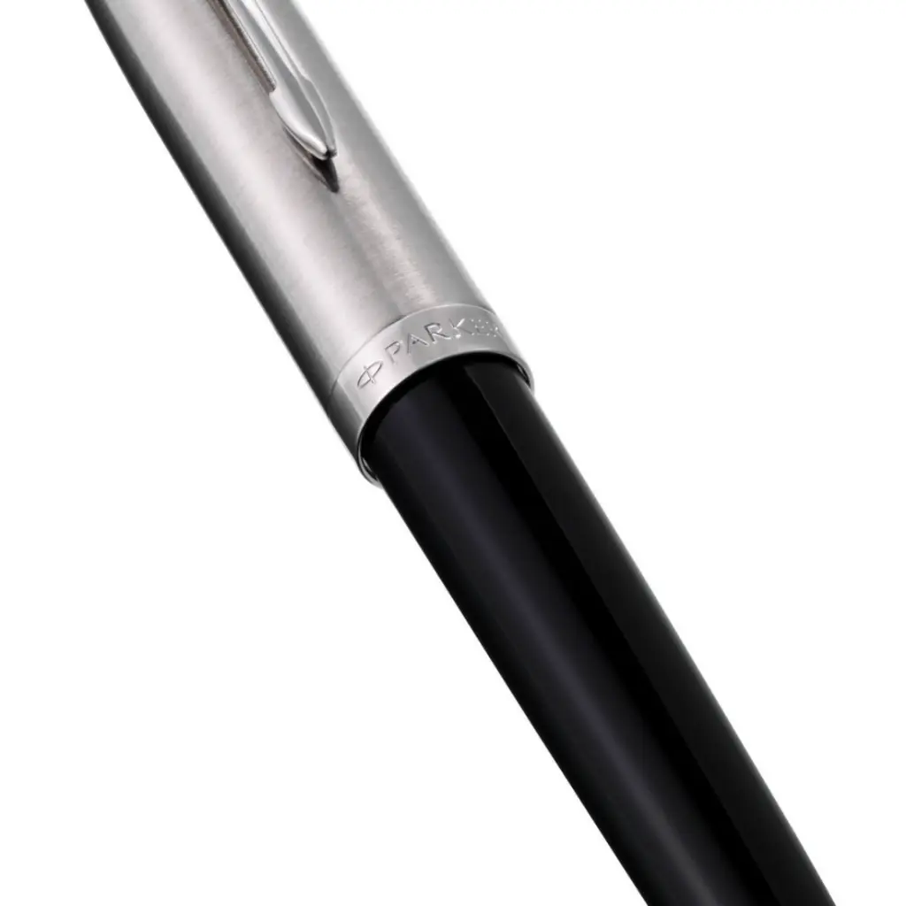 parker-51-black-resin-chrome-trim-ballpoint-pen (2).webp