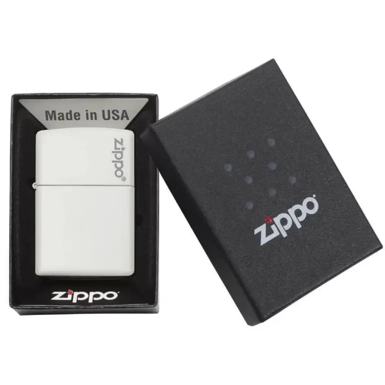 Zippo-upaljac-Klasicni-214ZL.PT02-768x768.webp