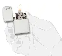 Zippo-upaljac-Klasicni-214ZL.PT03.webp