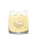 yankee-candle-vanilla-cupcake-signature-medium-jar (1).webp