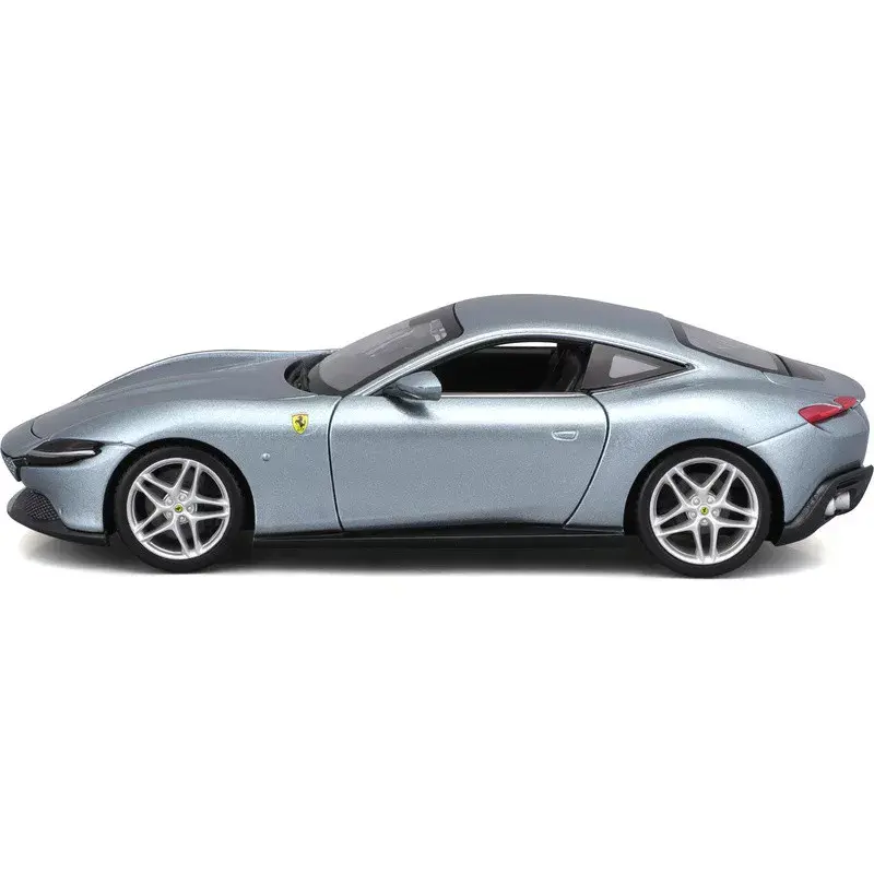 bburago-ferrari-roma-1-24-silver.webp