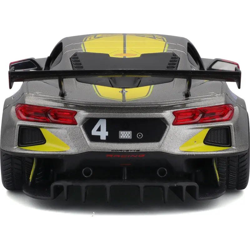 bburago-chevrolet-corvette-c8r-2020-1-24-4.webp