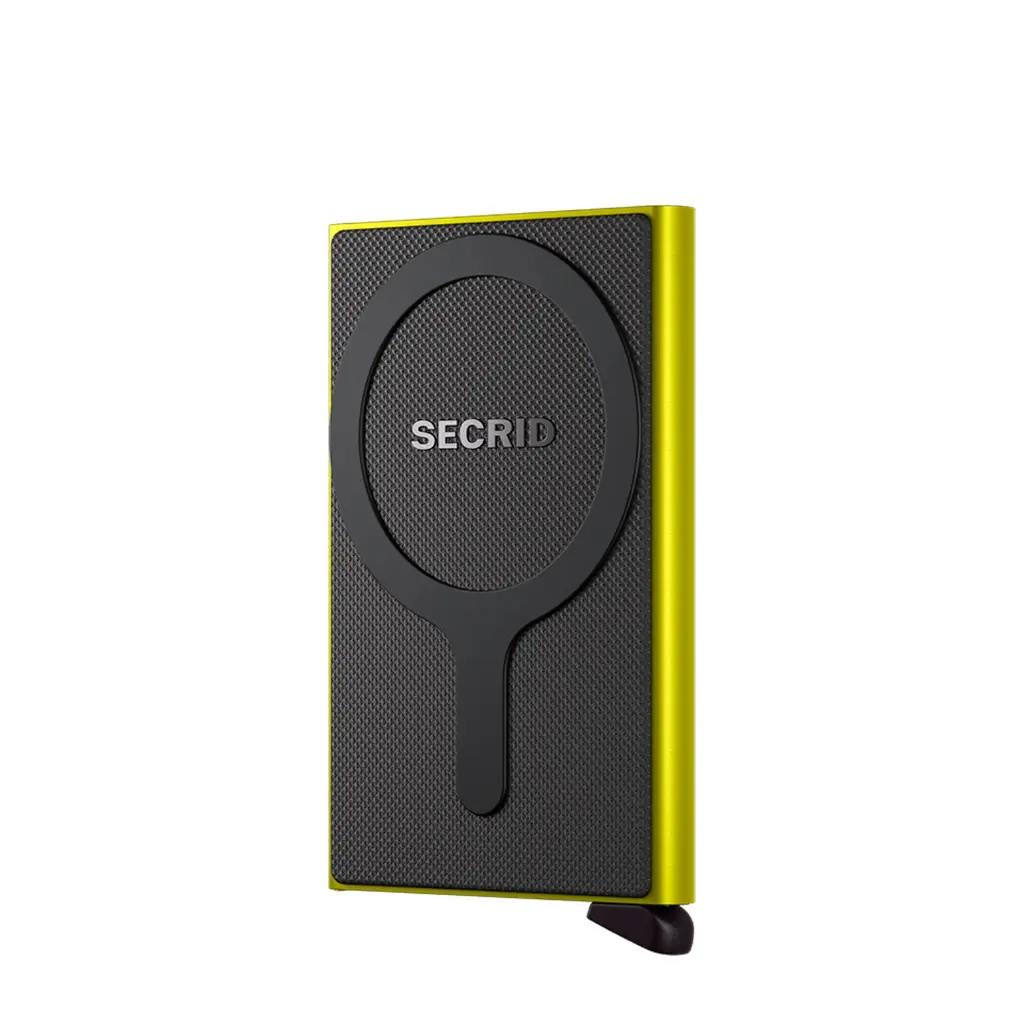 Secrid_Cardprotector-for-Magsafe_lime_02.webp