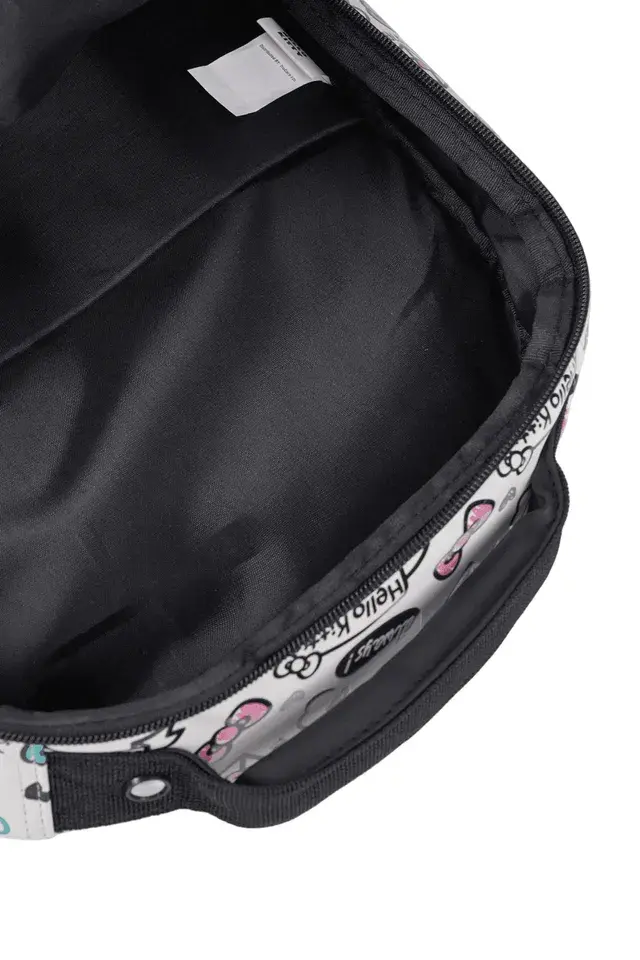 Sanrio - Hello Kitty Premium Backpack - White - 17.5-Inch (4).webp