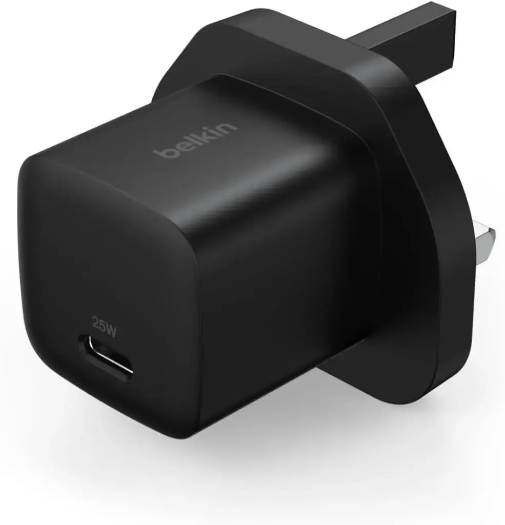 شاحن حائط Belkin USB-C بقدرة 25 واط مع تقنية PPS وPD