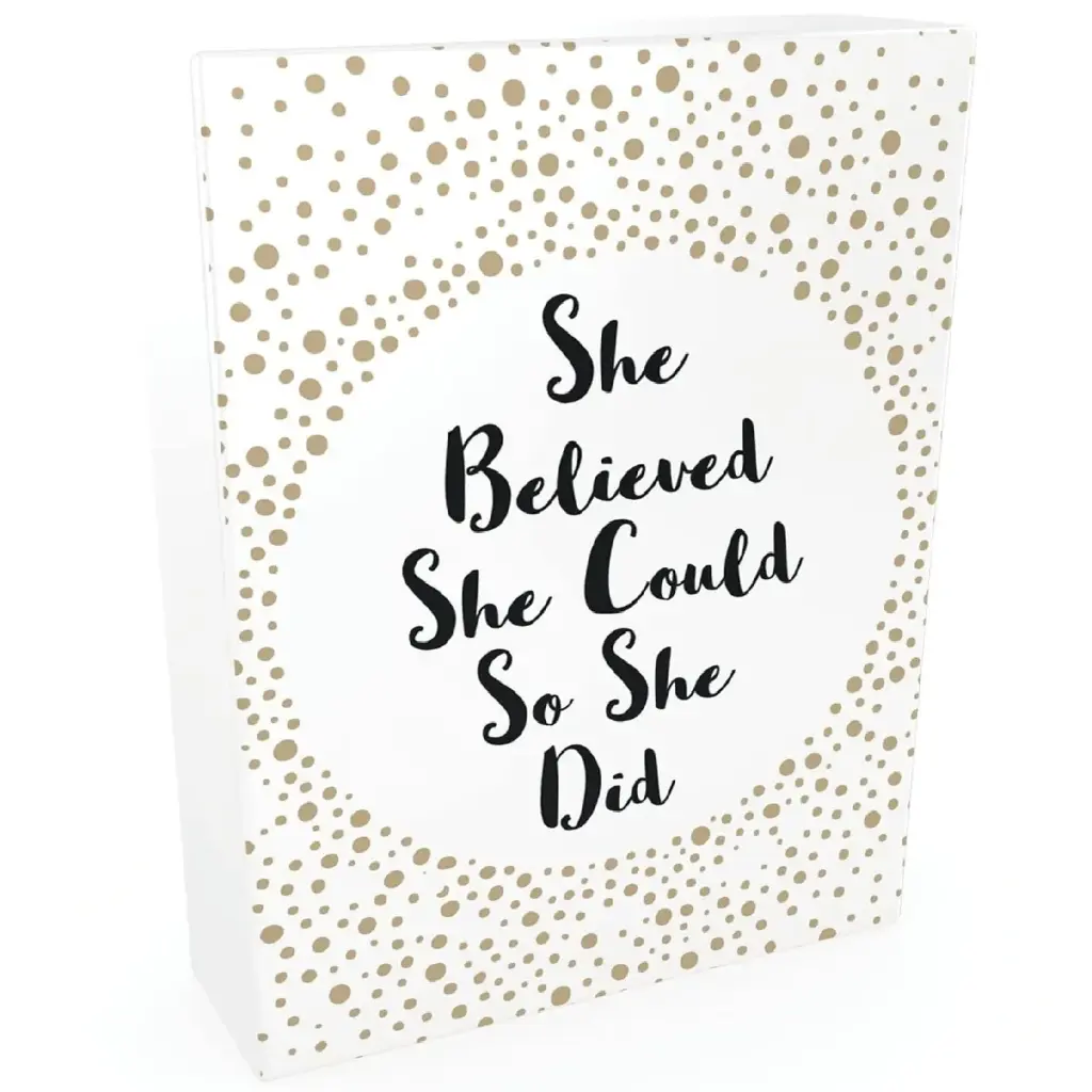 She Believed She Could So She Did: 52 Beautiful Cards Of Inspiring Quotes And Empowering Affirmation