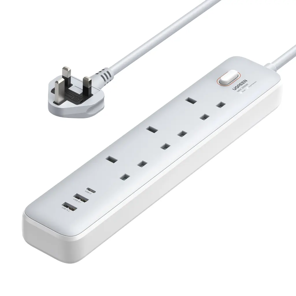 UGREEN 30W 3-AC Outlet Power Strip with Master Switch