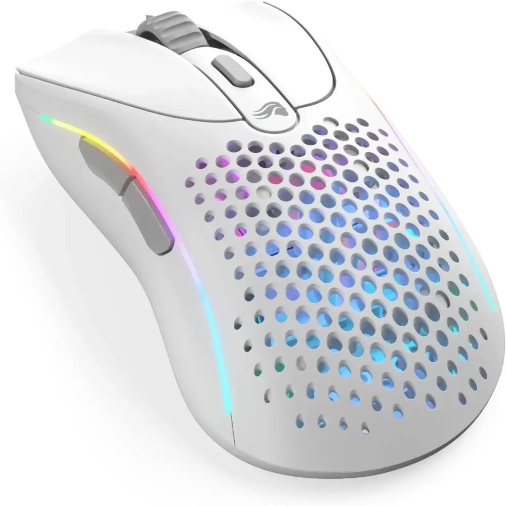 ماوس الألعاب اللاسلكي جلوريوس موديل دي 2 (Model D 2) مع إضاءة RGB - لون أبيض مطفي