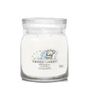 شمعة "يانكي كاندل" (Yankee Candle) الحجم المتوسط (Signature Medium Jar) - غطاء ناعم