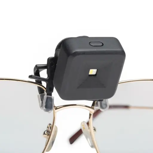 [DNA0054084] Kikkerland Clip-On Light